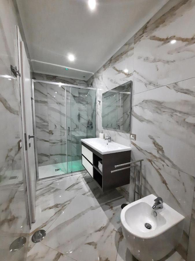 Re Ferdinando Apartment Napoli Eksteriør billede