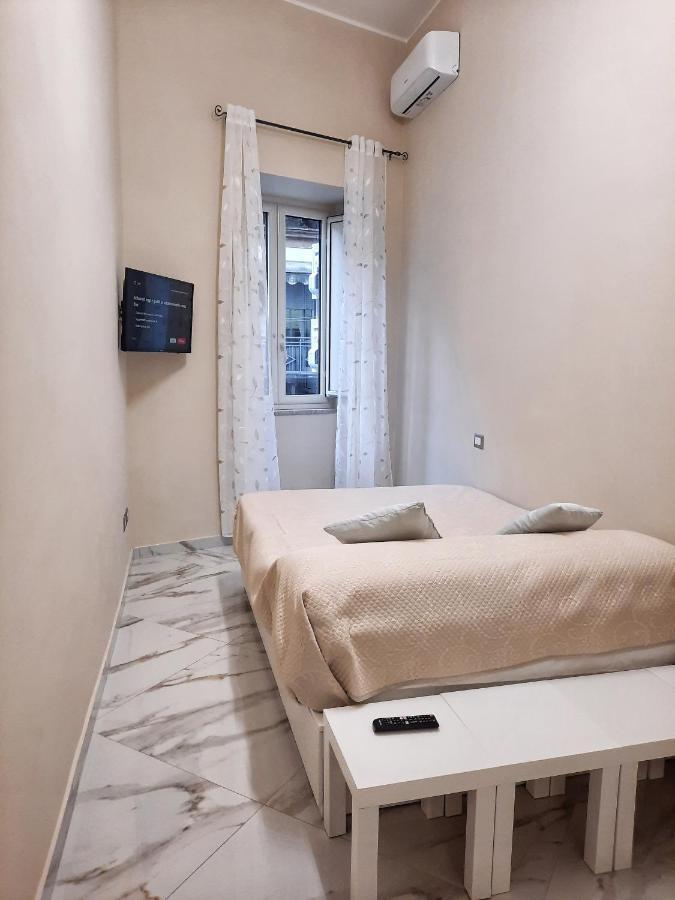 Re Ferdinando Apartment Napoli Eksteriør billede